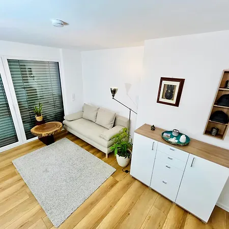 Apartment Leo